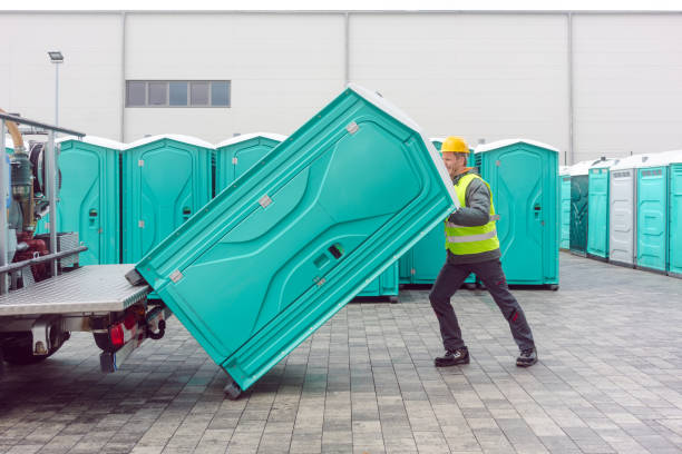 Best Construction site porta potty rental  in Platteville, WI