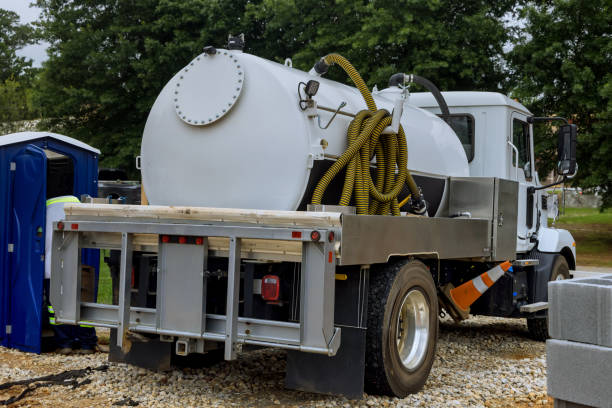 Best Portable restroom trailer rental  in Platteville, WI